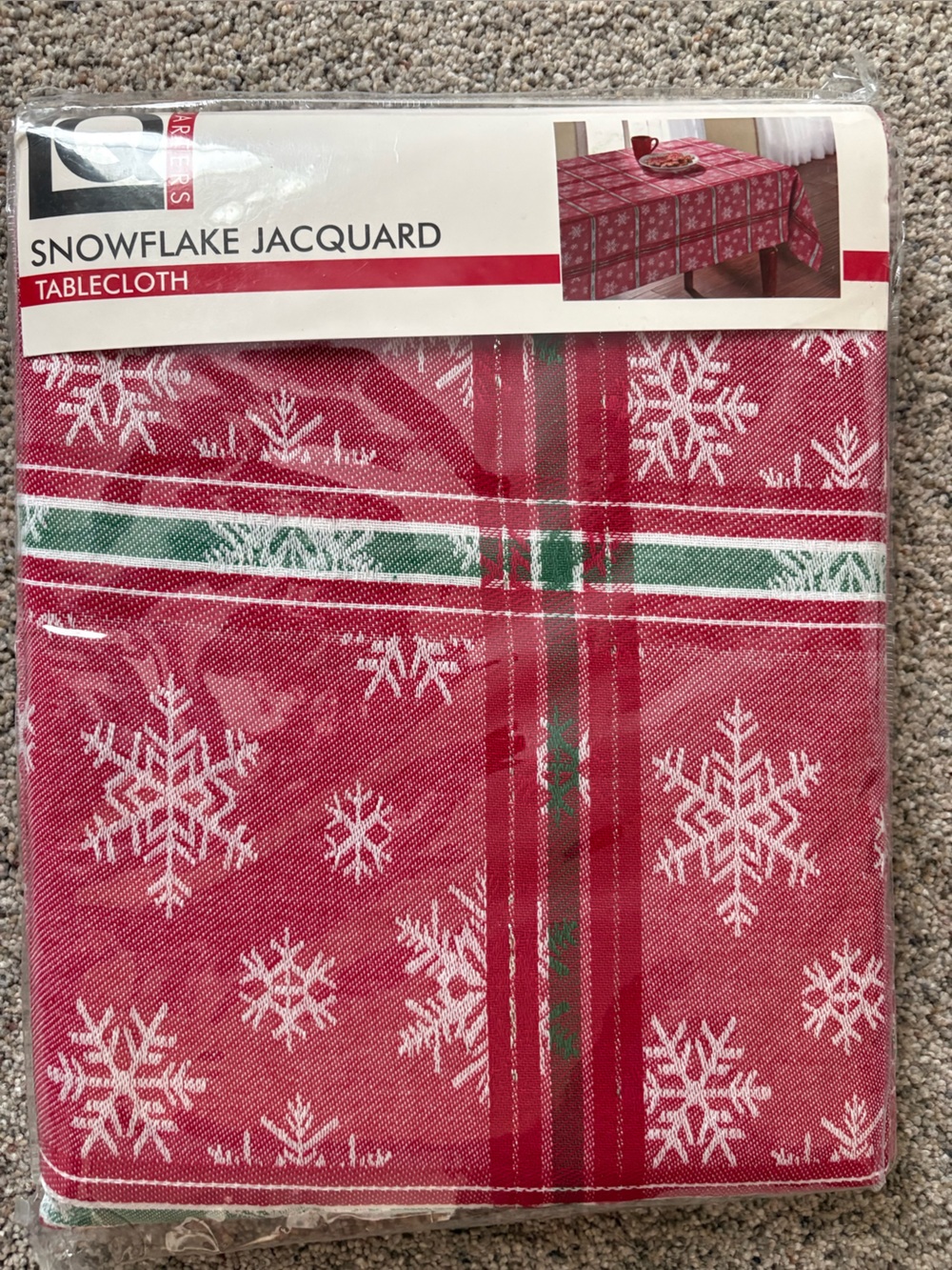 Living Quarters Snowflake Jacquard Tablecloth 60x84” Oval Red Green White NEW
